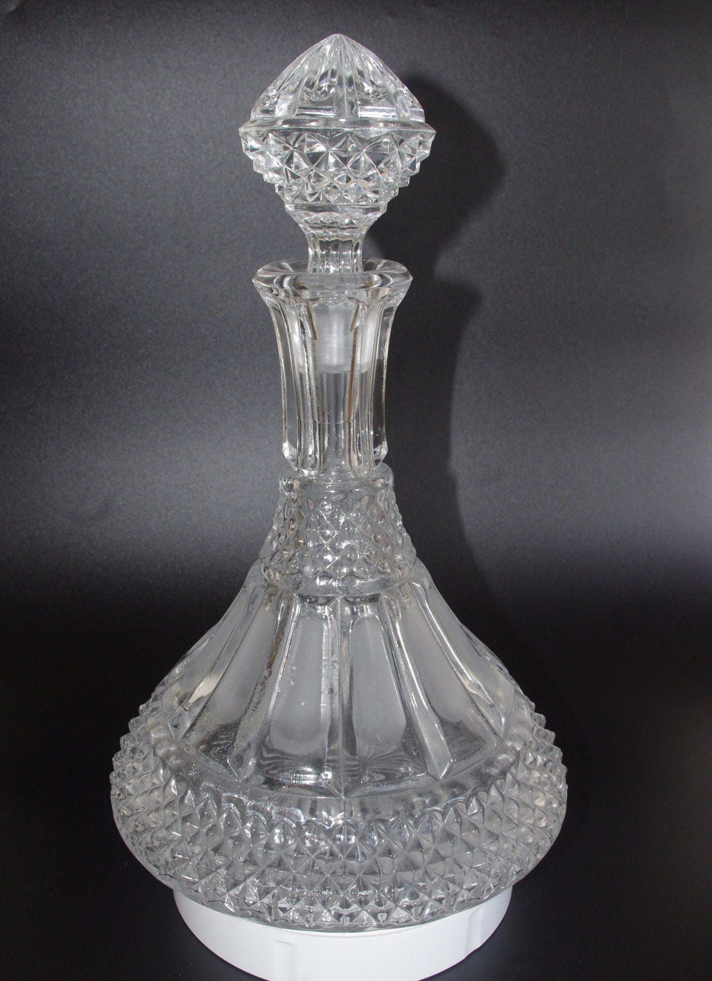 Vintage Diamond Cut Crystal Wine or Port Decanter 1.9kg exquisite Crystal Glass – Gift Wrapped with Story Booklet