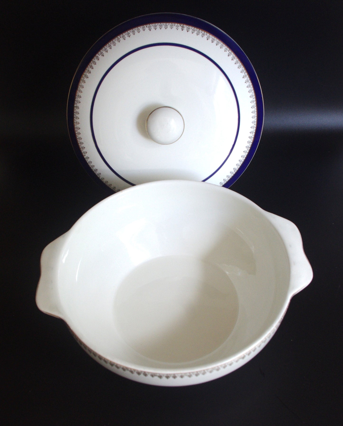 Wedgwood & Co. Ltd. Cobalt & Gold | 1960s Porcelain Tureen & Soup Bowls (Pattern 547269)