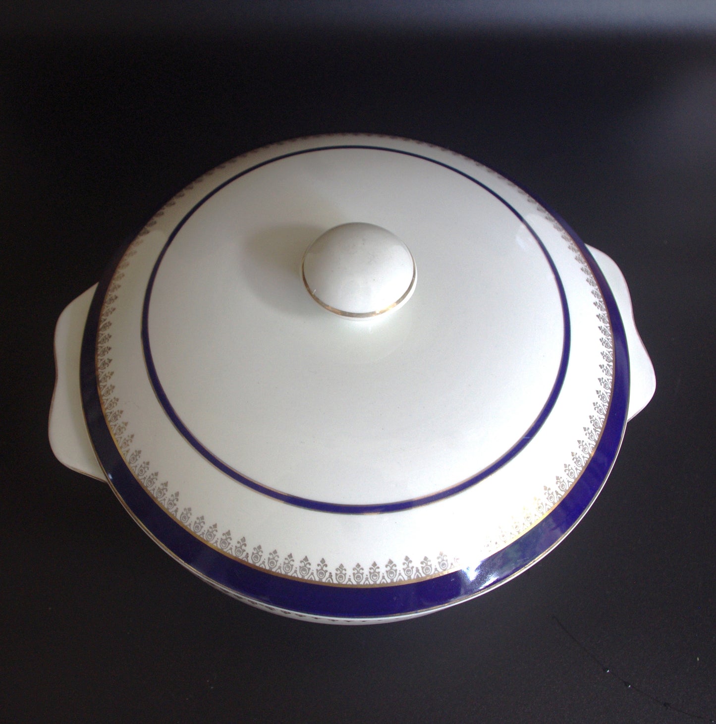 Wedgwood & Co. Ltd. Cobalt & Gold | 1960s Porcelain Tureen & Soup Bowls (Pattern 547269)