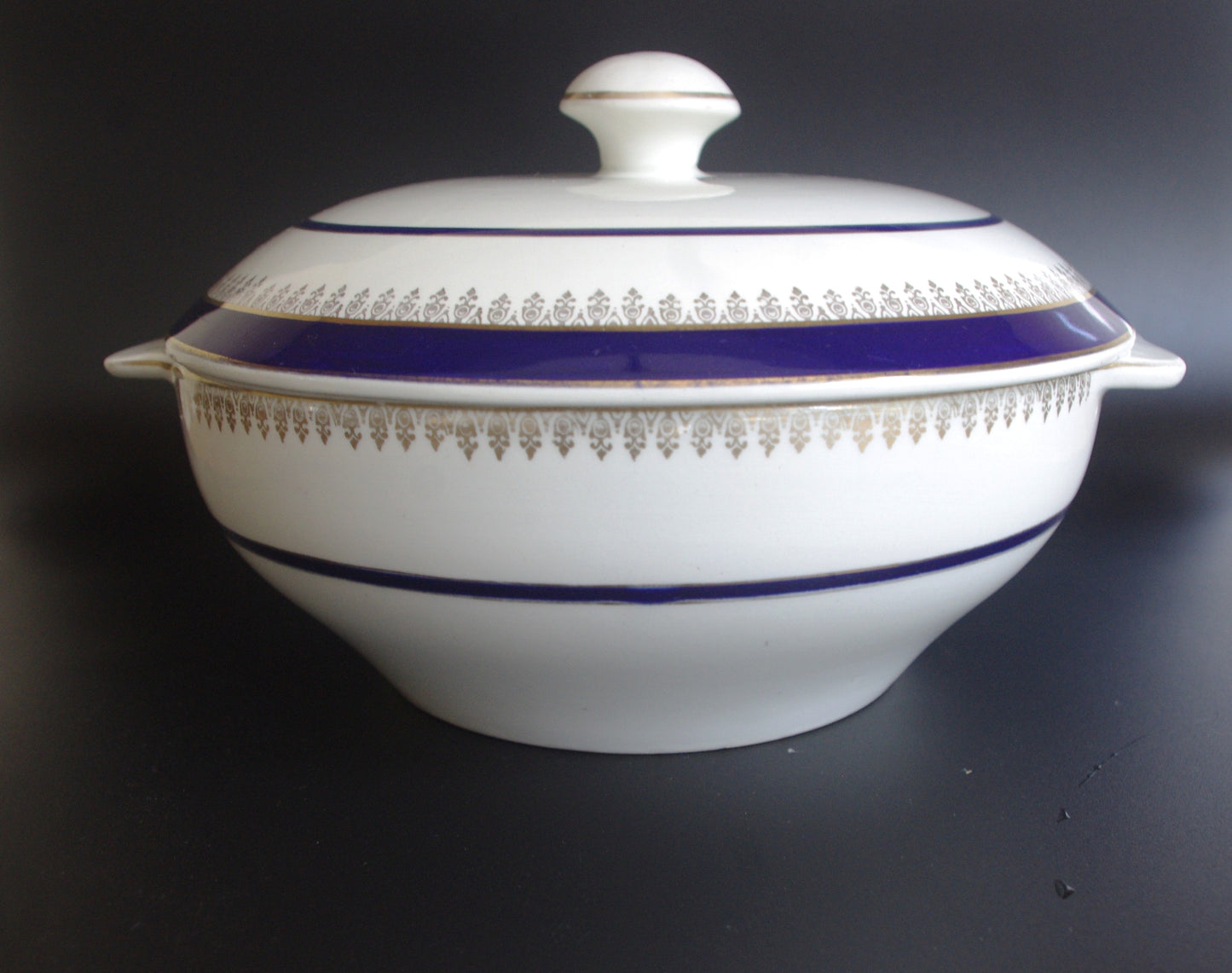 Wedgwood & Co. Ltd. Cobalt & Gold | 1960s Porcelain Tureen & Soup Bowls (Pattern 547269)