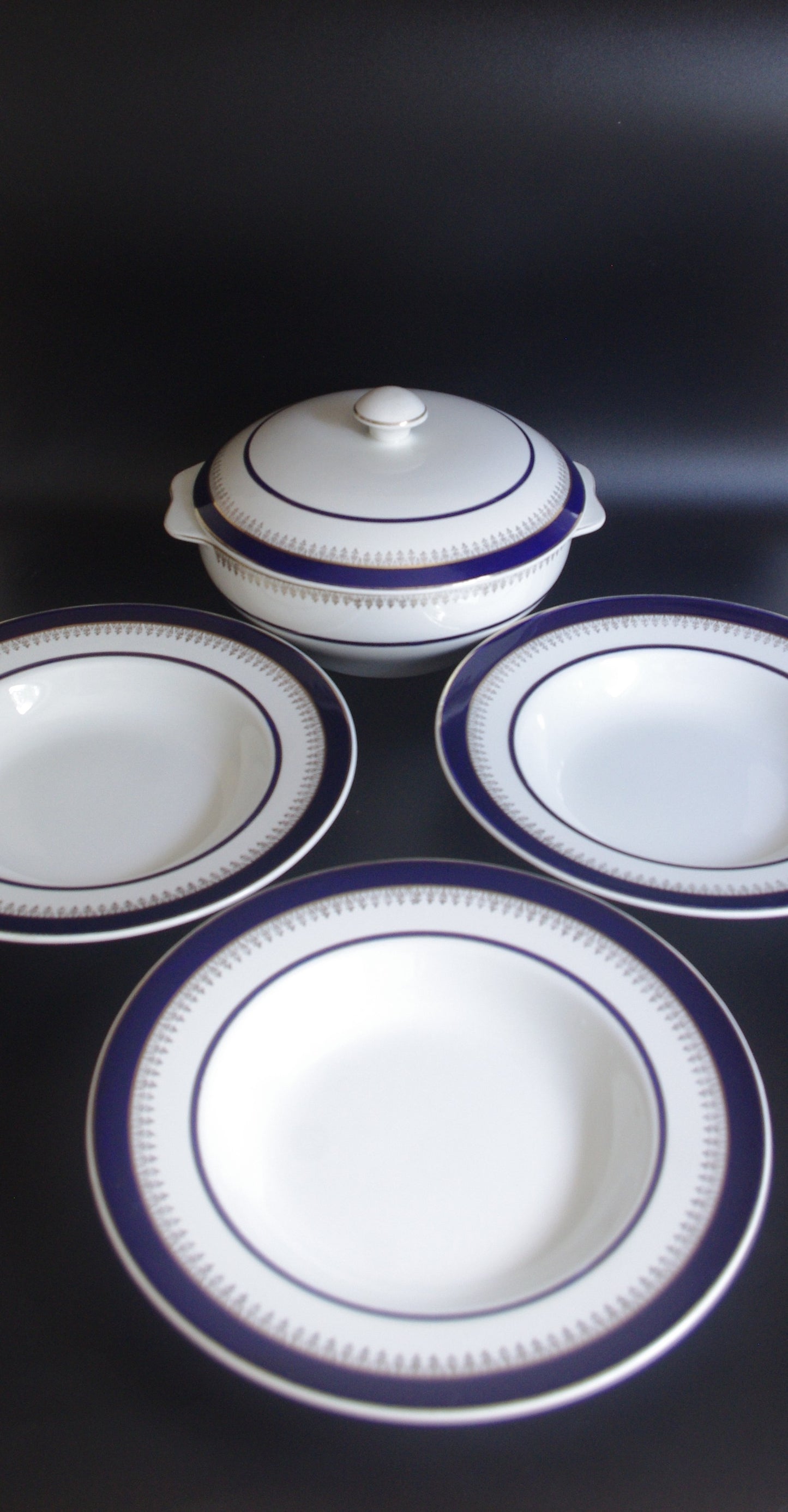 Wedgwood & Co. Ltd. Cobalt & Gold | 1960s Porcelain Tureen & Soup Bowls (Pattern 547269)