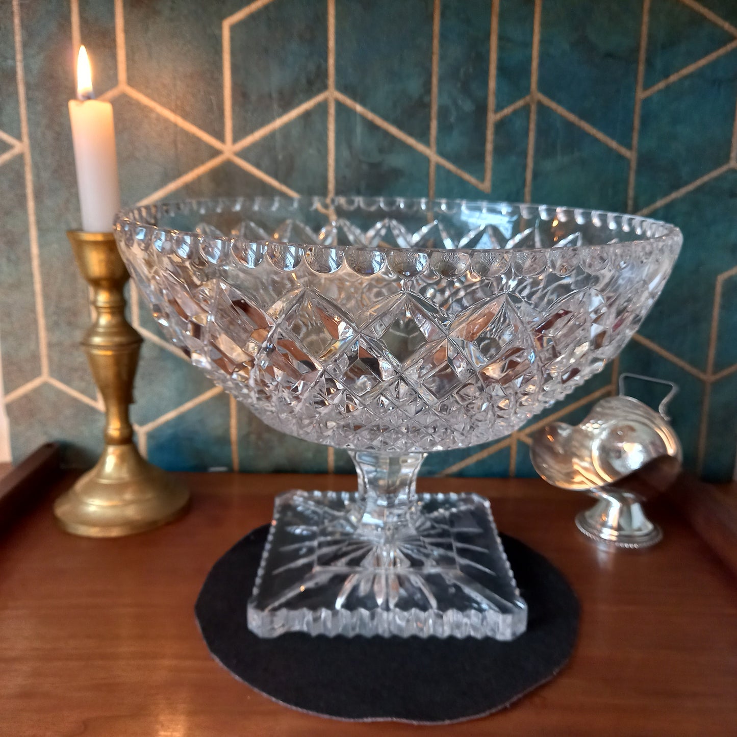 Vintage Cut Crystal Pedestal Trifle Bowl – Art Deco Diamond Design | Candlelit Elegance
