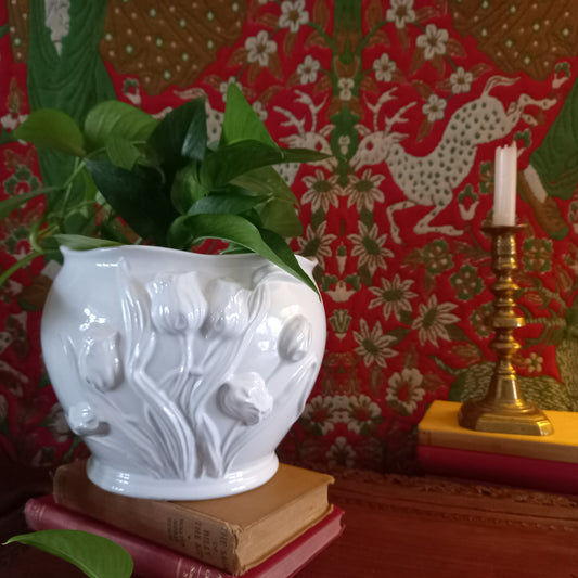 Antique Franz Anton Mehlem White Floral Planter Early 20th Century German Earthenware