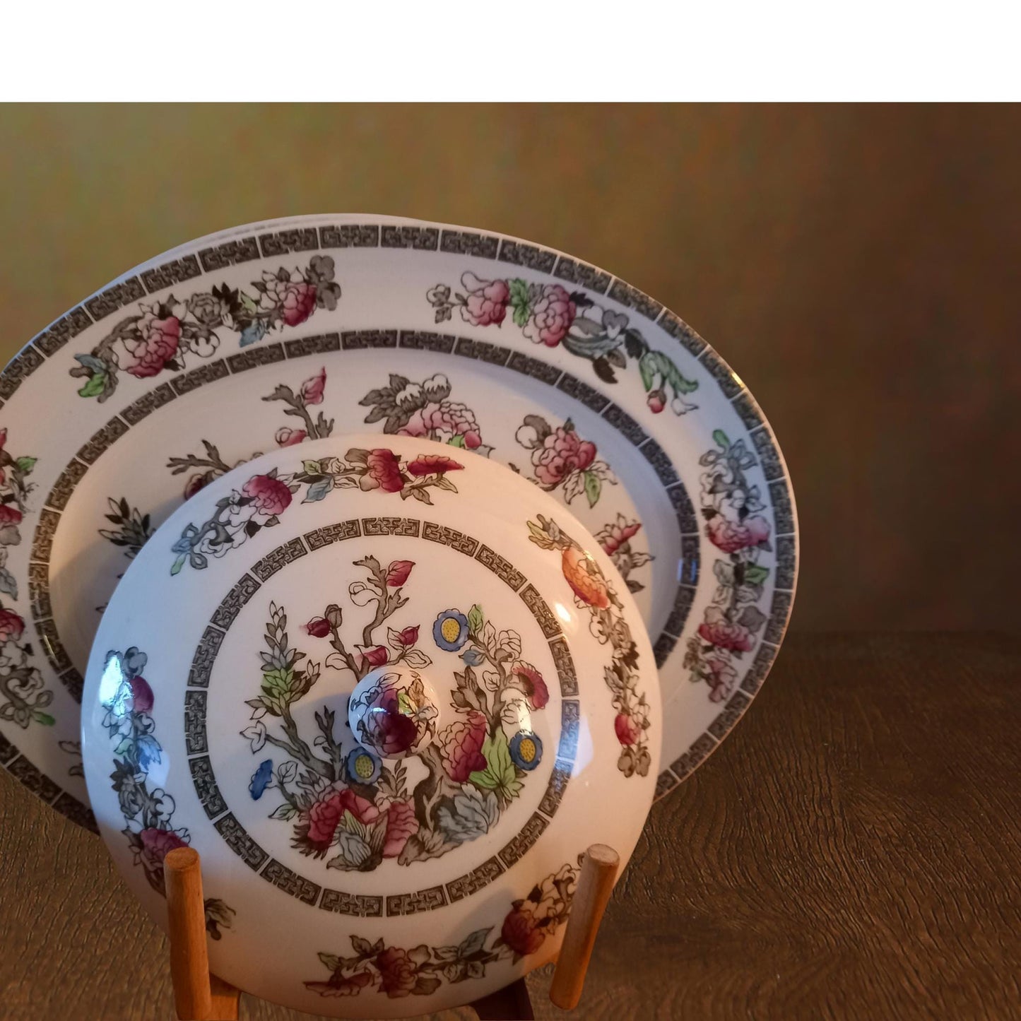 Johnson Bros Indian Tree Sunday Hostess Set | 2 Tureens + Platters + Serving Bowl + Gravy Boat | English Ironstone