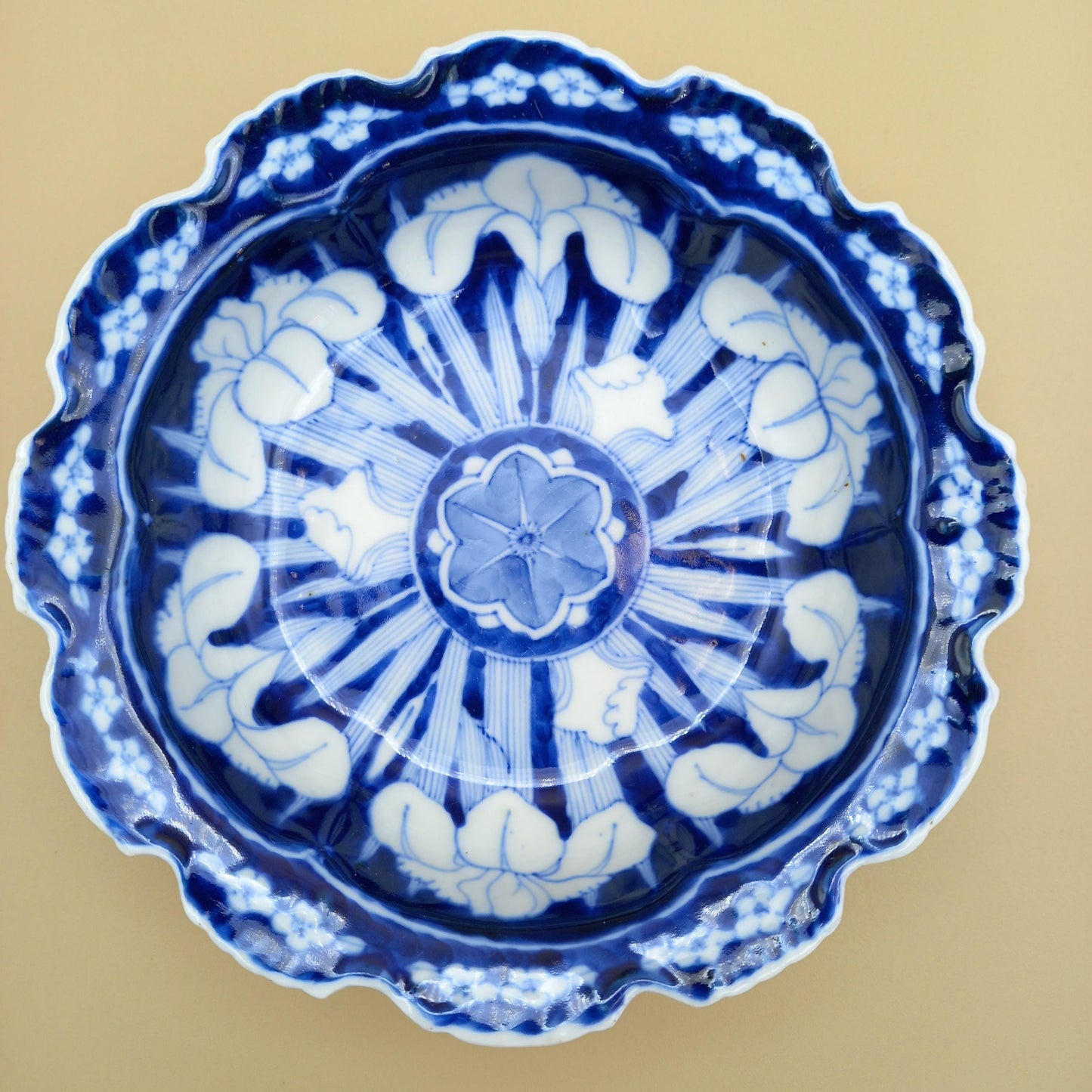 Pair of Japanese Nabeshima-Style Porcelain Bowls | Blue & White Iris Motif | Scalloped Edge | Mid-Century Arita Export | Free Postage