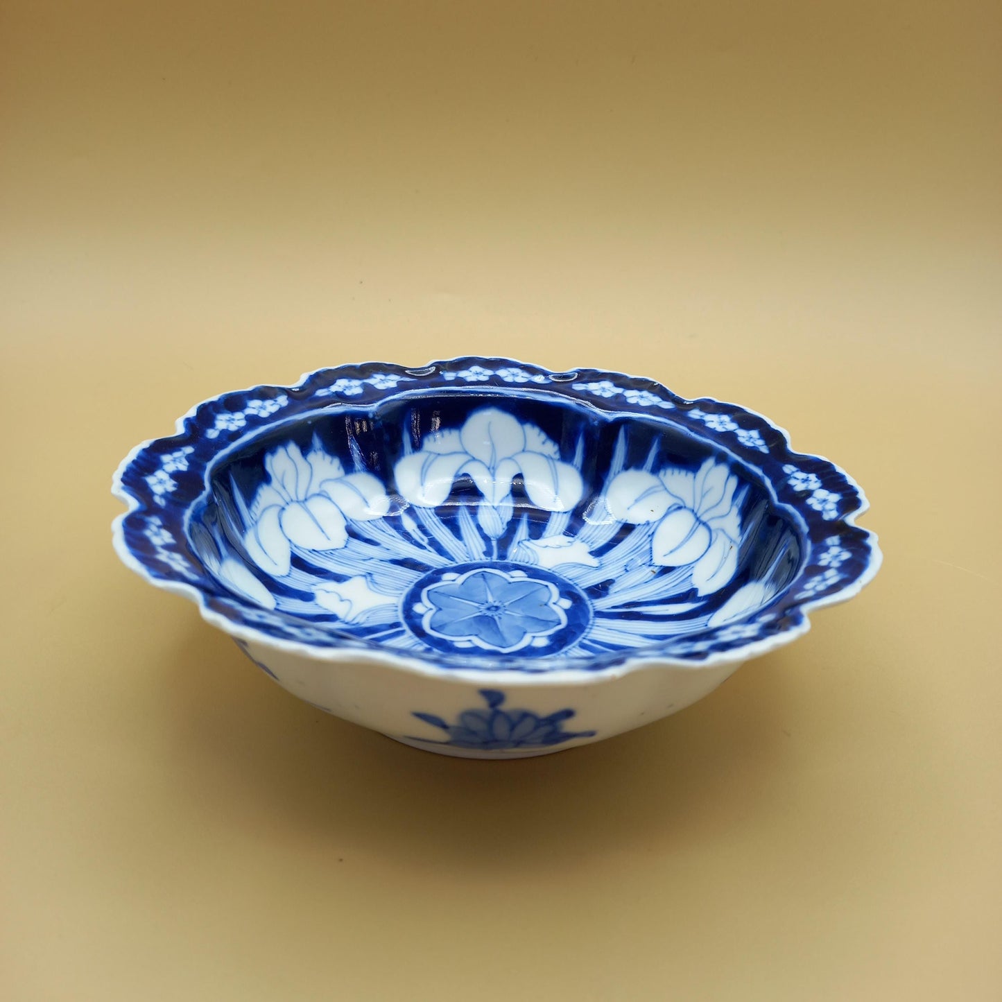 Pair of Japanese Nabeshima-Style Porcelain Bowls | Blue & White Iris Motif | Scalloped Edge | Mid-Century Arita Export | Free Postage