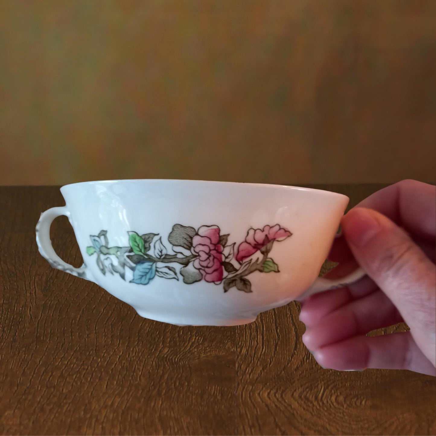 Johnson Bros Indian Tree Twin Handled Bowls (Set of 6) — Rare English Ironstone Soup & Dessert Bowls
