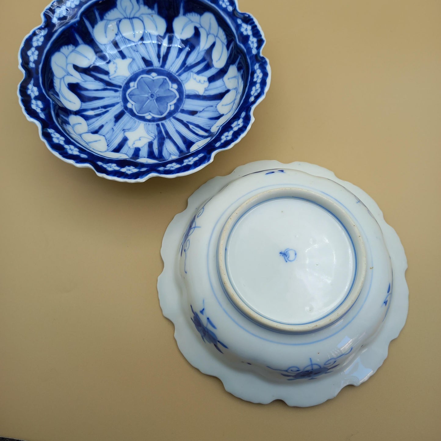 Pair of Japanese Nabeshima-Style Porcelain Bowls | Blue & White Iris Motif | Scalloped Edge | Mid-Century Arita Export | Free Postage