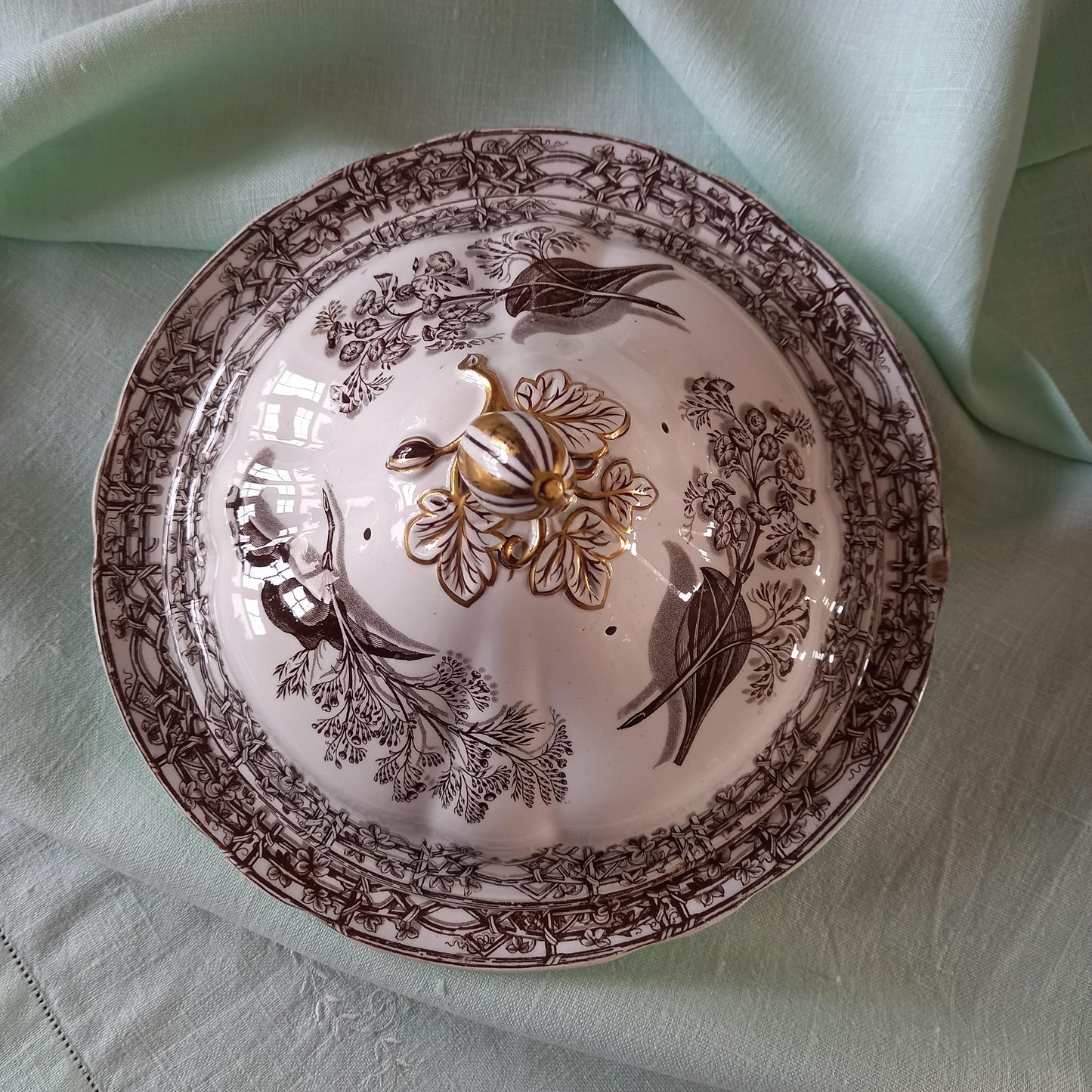 Copeland & Garrett Victorian Tureen — 1844 Registered Brown Transferware with Gilt Finial (Bird & Botanical Design)
