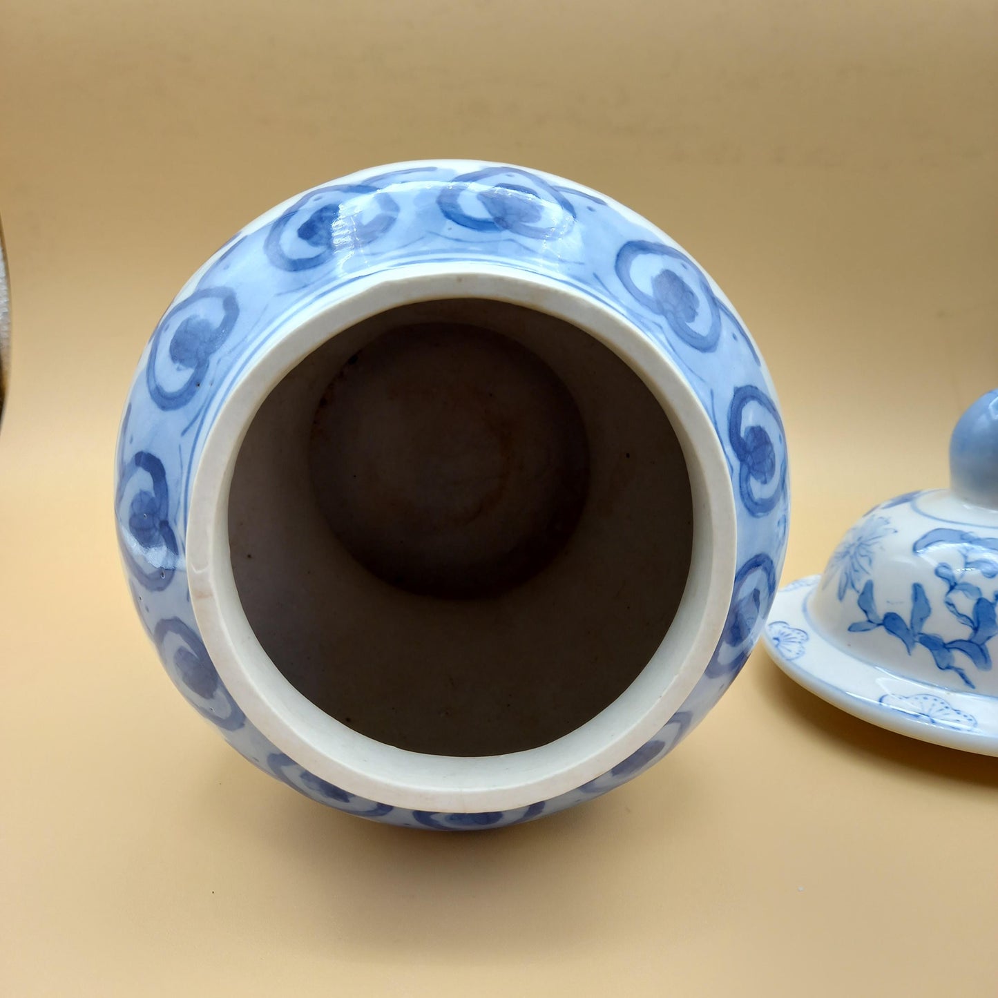 Large 11" Blue and White Ginger Jar | Hand-Painted Chinoiserie | Cobalt Variance & Iron Spots | Finial Lid | FREE POSTAGE