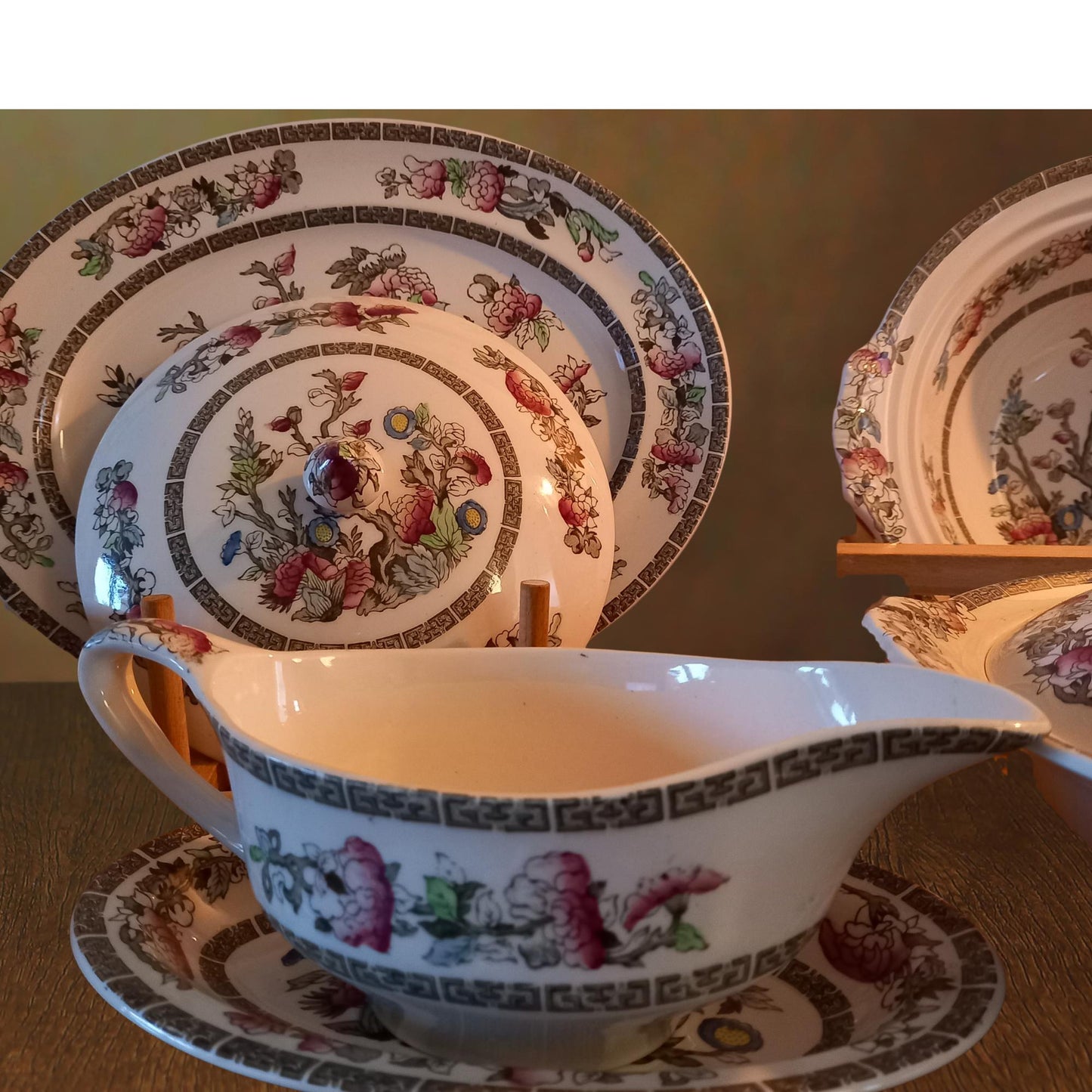 Johnson Bros Indian Tree Sunday Hostess Set | 2 Tureens + Platters + Serving Bowl + Gravy Boat | English Ironstone