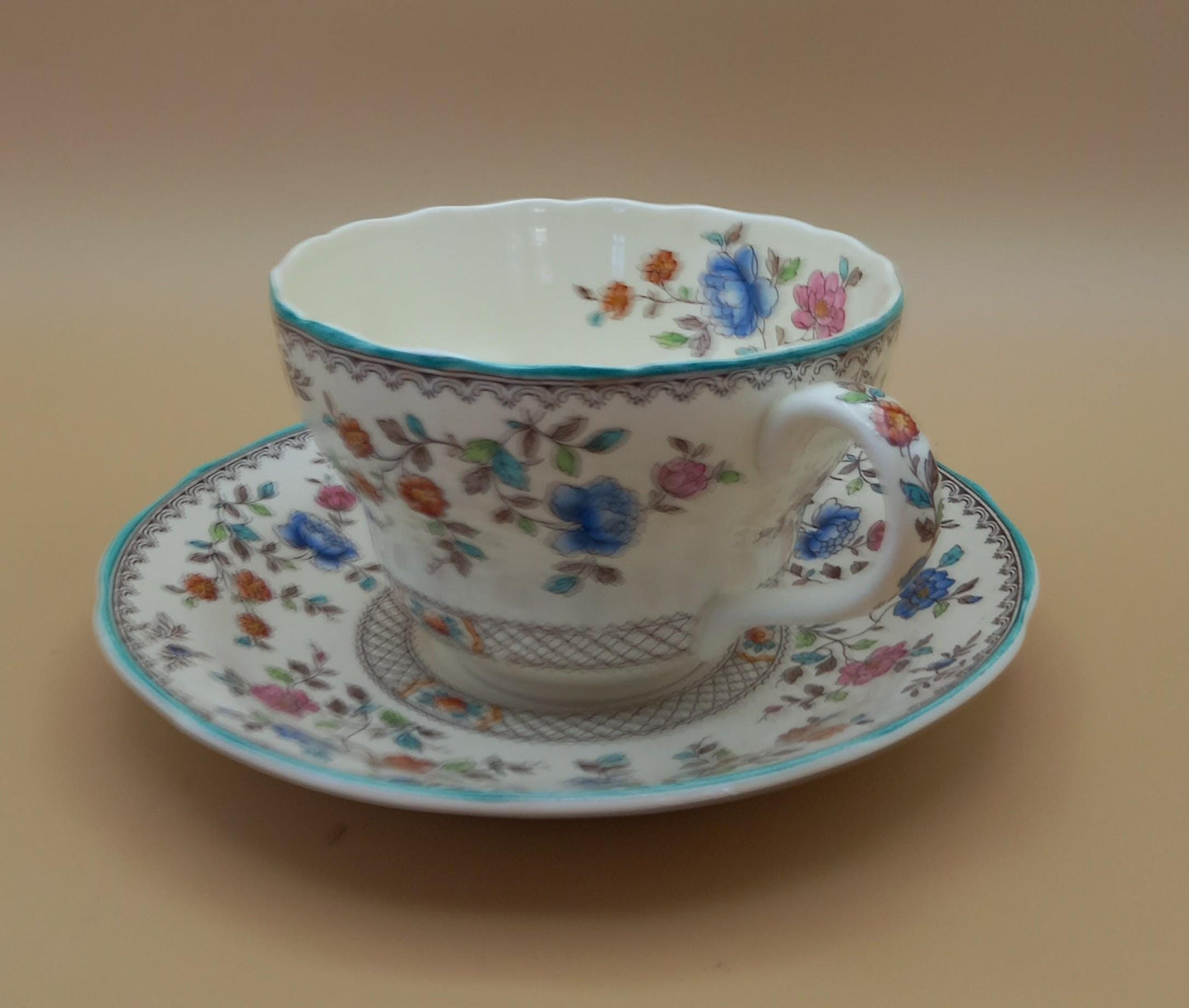 Spode Royal Jasmine – Vintage English Floral China (1940s–1960s) | Individual Pieces & Multi-Buy Discount